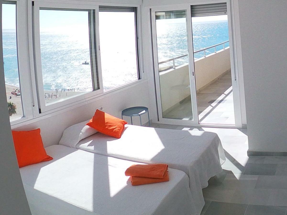 Beach Front Penthouse - 푸엔히롤라 외부 사진