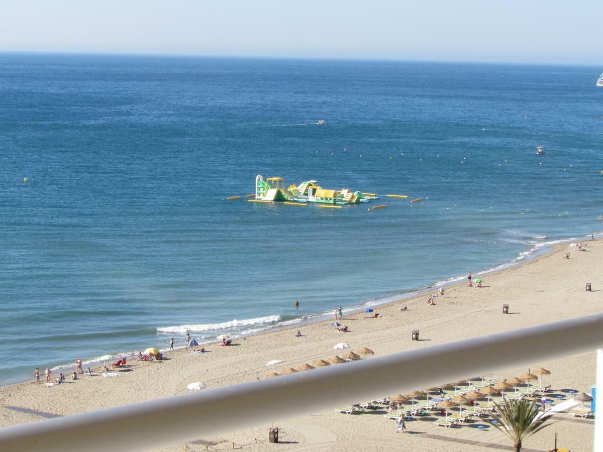 Beach Front Penthouse - 푸엔히롤라 외부 사진